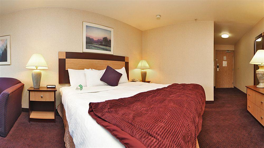 Best Western Brigham City Inn & Suites Exterior photo